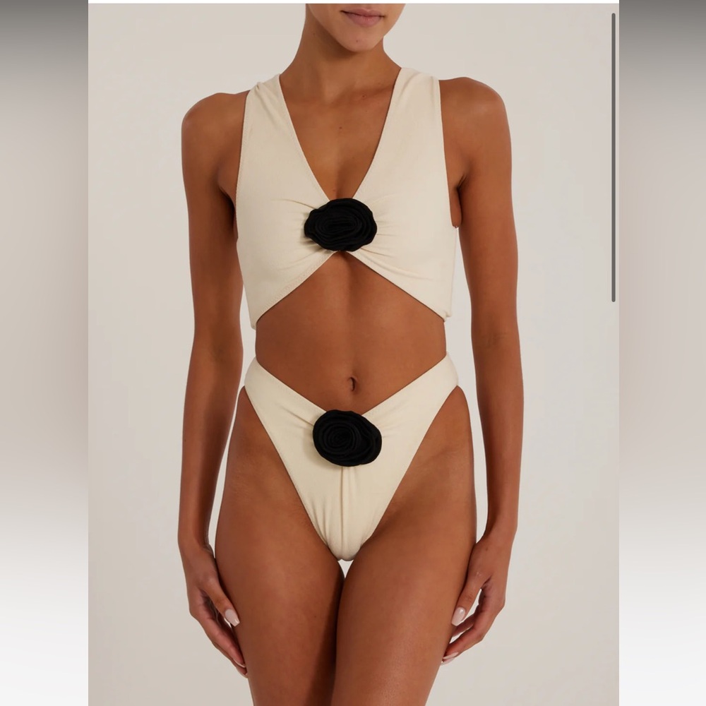 SAME never worn with tags Elegant Cream and Black Bikini